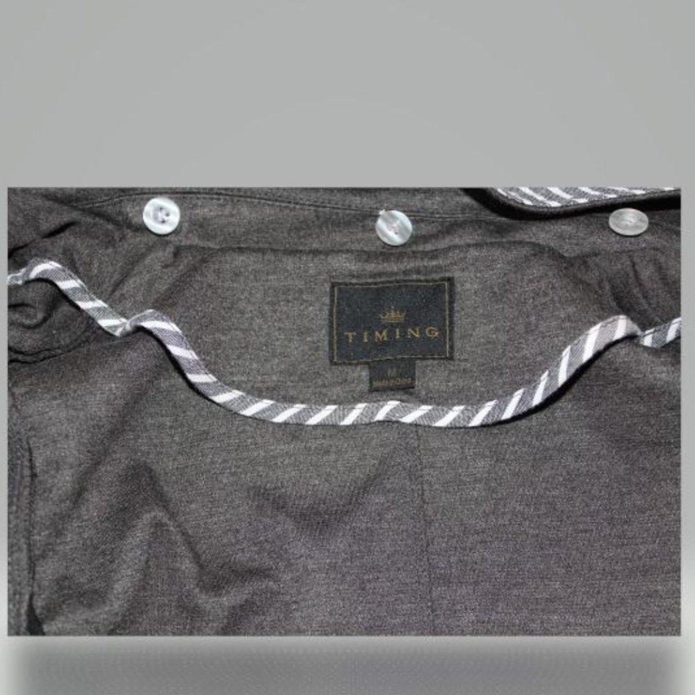 Timing Blazer with Hoodie - Picture 6 of 6